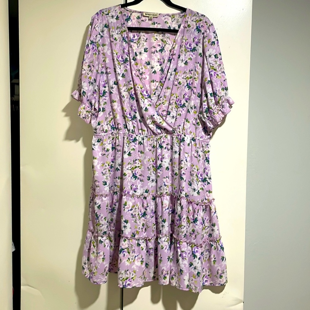 Beautiful lavender, floral dress with ruffles 2X